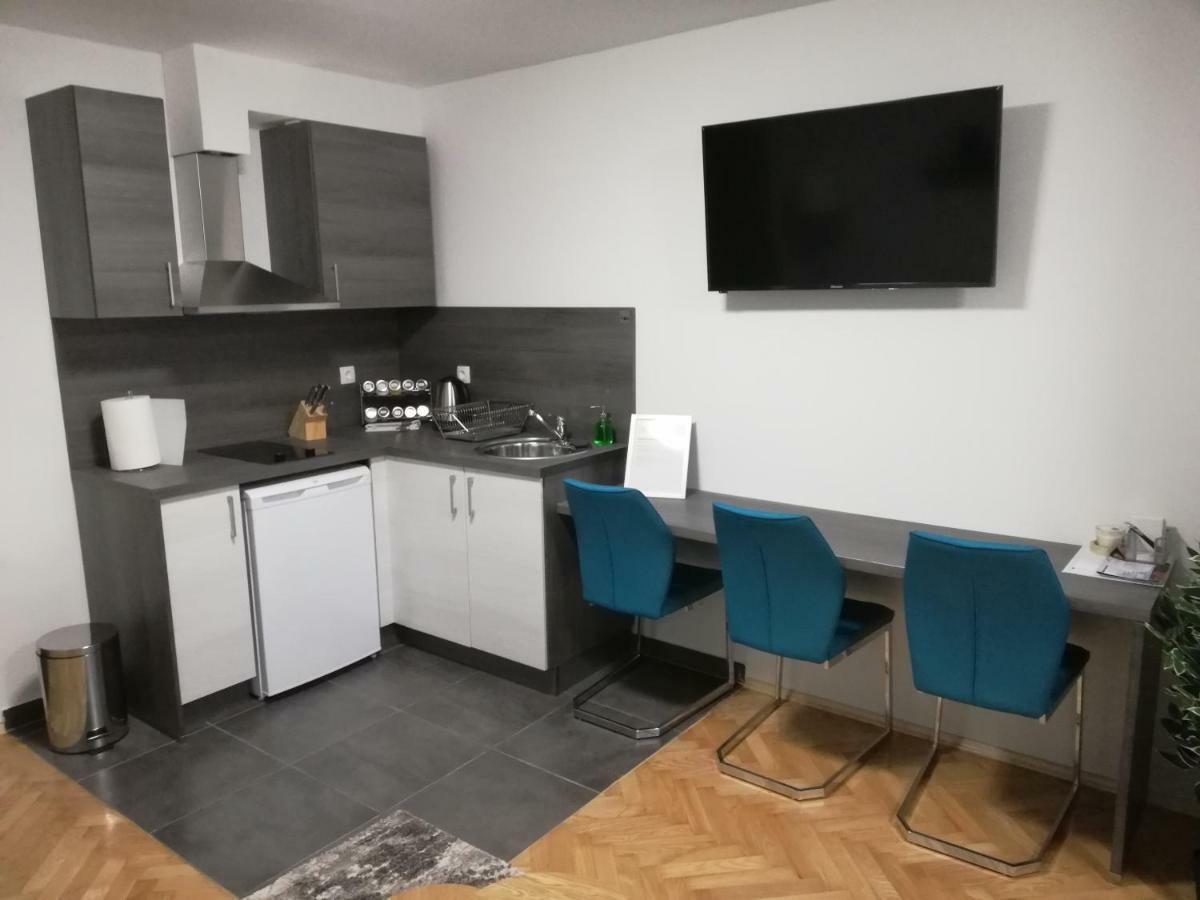 Apartments Ali ザグレブ エクステリア 写真